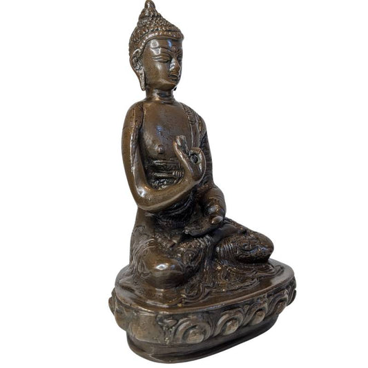 kleine schwere bronze figur traditionelle formgebung