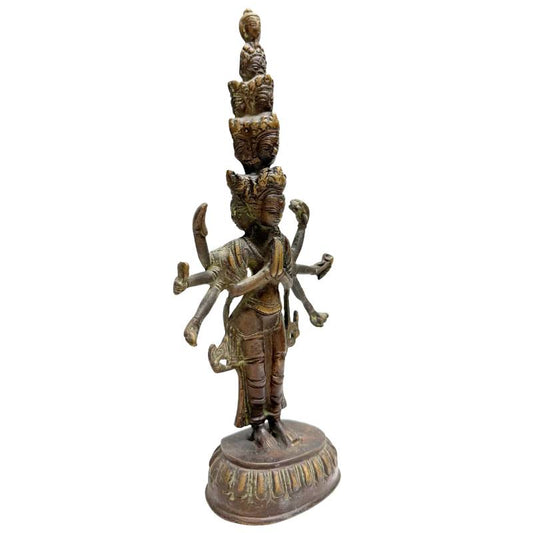 Detailreiche Darstellung des Bodhisattva des Mitgefühls (Avalokiteshvara) in Bronze.