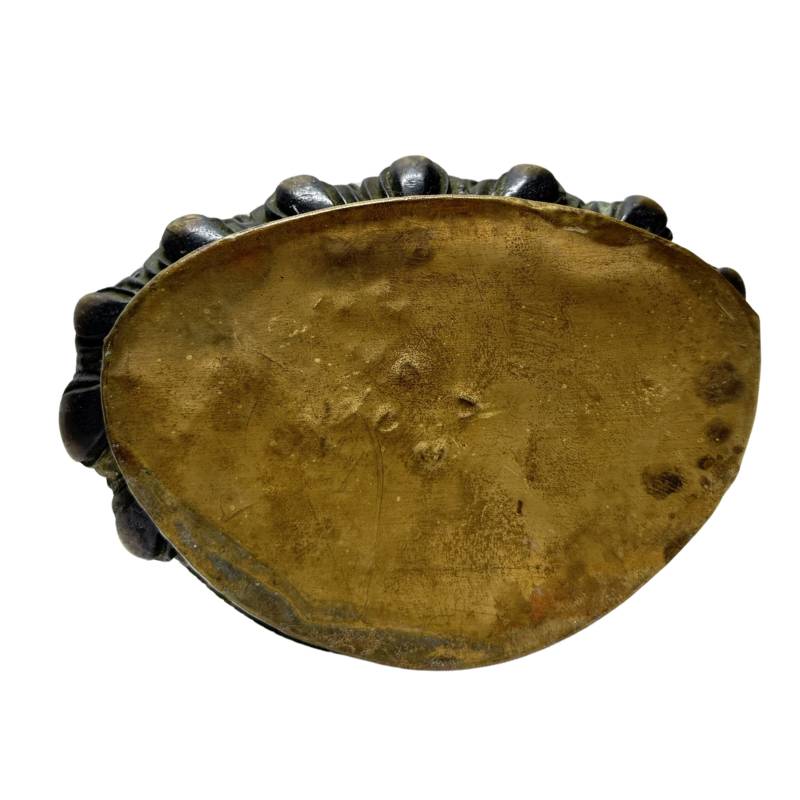 Set aus zwei Himalaya-Buddha-Statuen, Bronze mit Feuervergoldung, Lot 457, Abhaya Mudra, 18,5 cm hoch, frühes 20. Jahrhundert, schwere Qualität (3,2 kg Paar), Newar-Stil aus Patan, 1stbuddha.