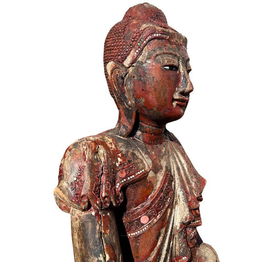 Antike Buddha Skulptur aus Burma – Mandalay Tradition