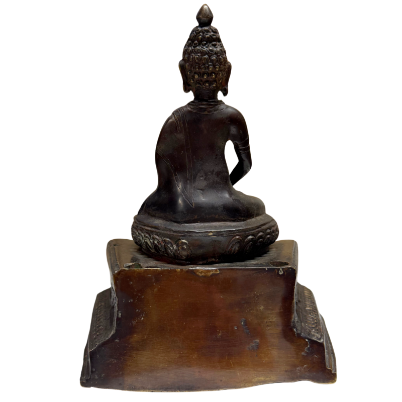 Antikes feuervergoldetes Tempelbild des Shakyamuni Buddha, Himalaya, 17.-18. Jahrhundert, massive Bronze, 5,4 kg, 35 cm hoch, mit dekorativer Aureole