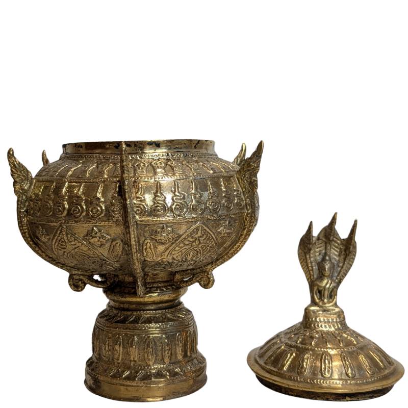 Antike Bronzeschale mit Naga Figur Deckel Südostasien