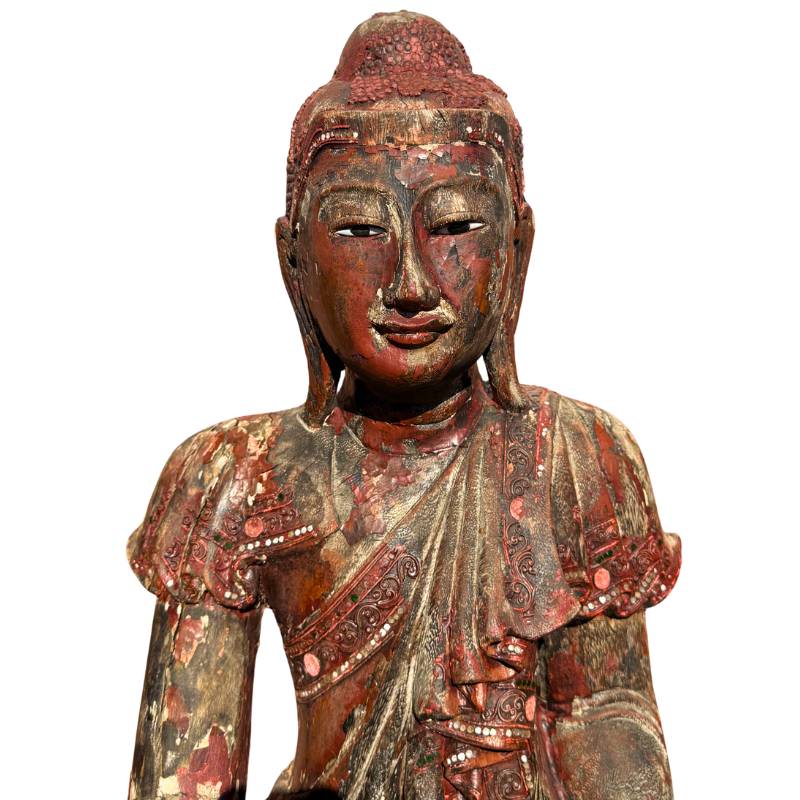 Antike Buddha Figur aus Holz aus Myanmar
