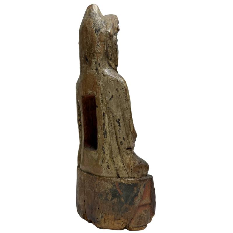 sitzende guanyin figur aus altem holz mit authentischer oberfläche
