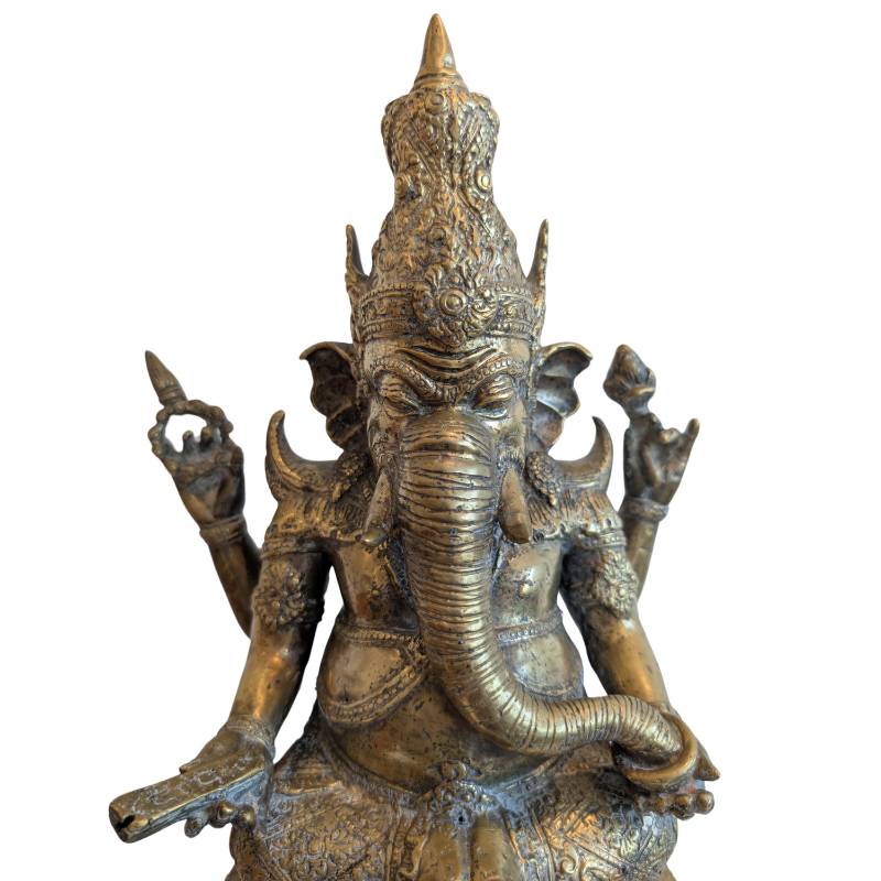 Antike Ganesha-Bronzestatue aus Südostasien mit seltener Buddha-Figur in der Krone, feuervergoldet, Gewicht 6,8 kg, Lot 152.