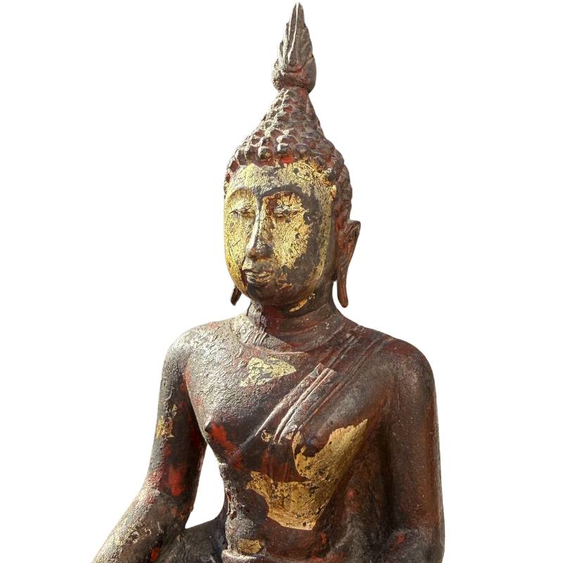 Antiker Schrein-Buddha aus der Myanmar-Region.