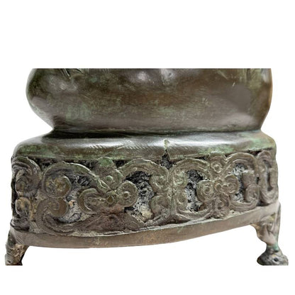 Großer thailändischer Buddha als Galerie-Stück für Sammler.