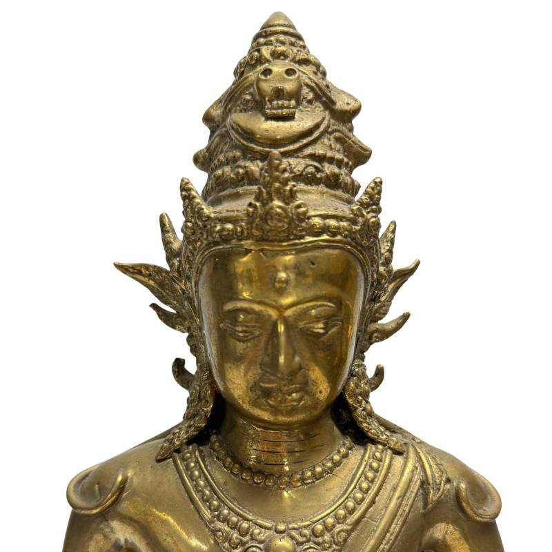 Vierarmiger Avalokiteshvara aus Nepal auf einem separat gegossenen Lotusvoet (Lotusthron), Lot 444 bei 1stbuddha, 18.–19. Jahrhundert, 34,5 cm Höhe, 4,4 kg schwere Newar-Bronze mit Resten von Feuervergoldung und ritueller Patina.