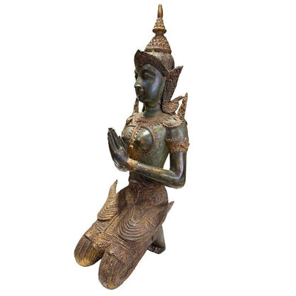 Antike thailändische Tempelwächter aus Bronze, 19. Jahrhundert, 56 cm hoch, 15 kg Set, Reste originaler Feuervergoldung auf dunkler Edelpatina, Lot 433, 1stbuddha.