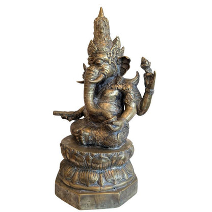 Antike synkretistische Ganesha-Statue, Verbindung von buddhistischen und hinduistischen Elementen, feuervergoldete Bronze mit Buddha-Krone, Lot 152.
