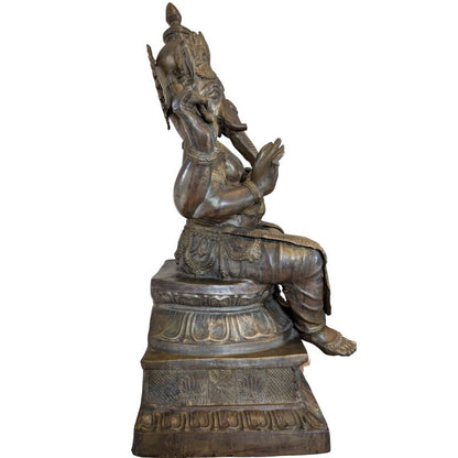 Ganesha Skulptur Bronze feuervergoldet Trishula Symbol Nepal 