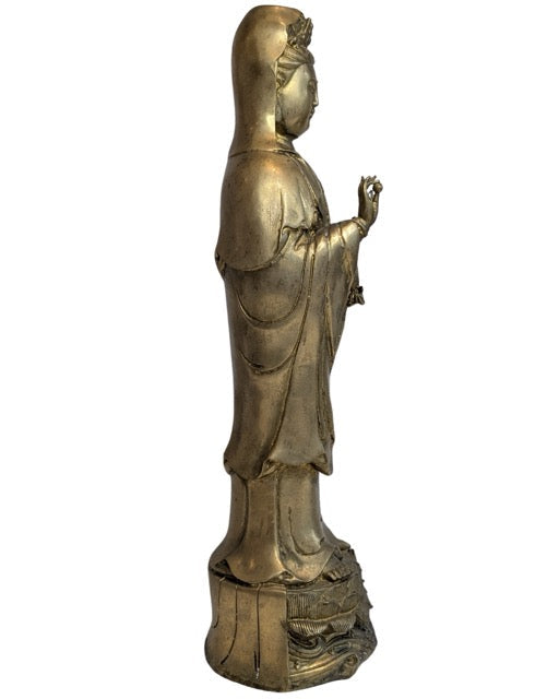 Guanyin Figur Bronze China Bodhisattva Darstellung