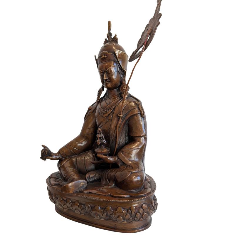 Guru Rinpoche Bronze Tibet antike Skulptur mit Vajra Mudra und Ritualgefäß