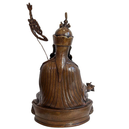 Guru Rinpoche Figur Tibet Bronze feuervergoldet mit Khatvanga Stab und Vajra Mudra