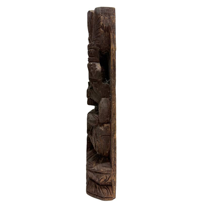 Antikes Holzrelief der Devi (Parvati) auf einem Lotos-Thron, Südindien, frühes 20. Jahrhundert, Lot 451, handgeschnitztes Hartholz, dunkle Patina, hinduistische Sakralkunst, 24 cm hoch, 1stbuddha Expertise.