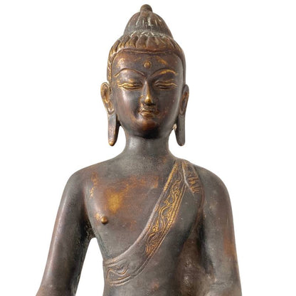 Antiker Himalaya-Bronze-Buddha mit einem reich verzierten, erzählenden Thron