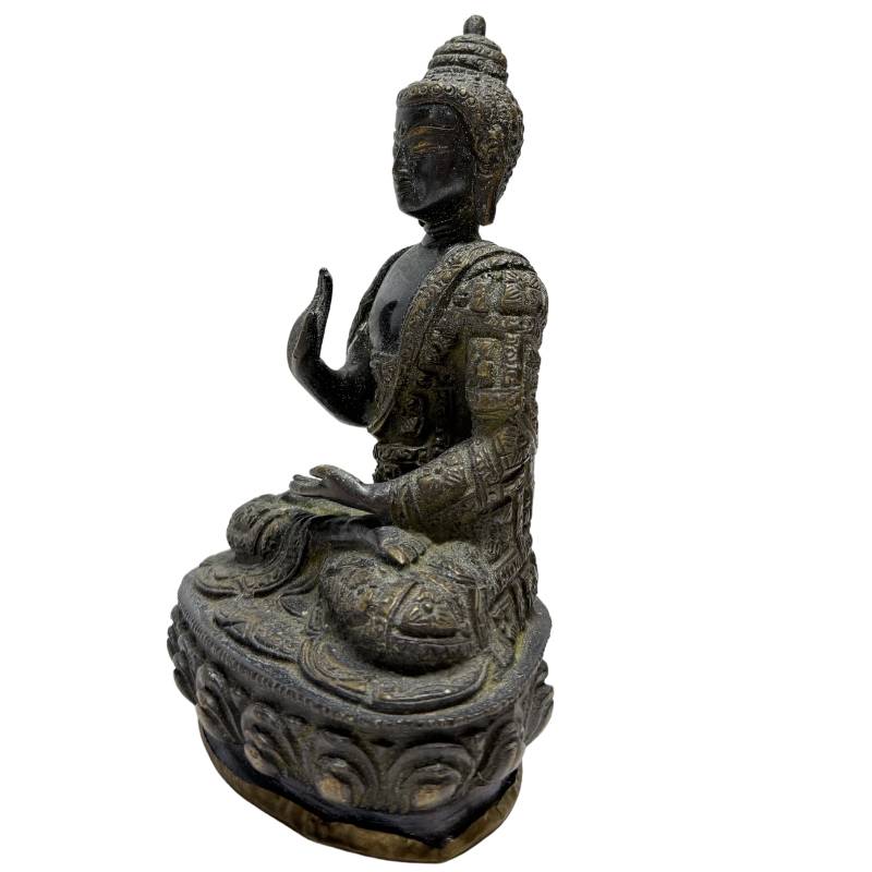 Set aus zwei Himalaya-Buddha-Statuen auf Lotosbasis, feuervergoldete Bronze, Lot 457, frühes 20. Jahrhundert, Patan Newar-Stil, 18,5 cm hoch, 3,2 kg Gesamtgewicht, Abhaya Mudra, 1stbuddha Expertise.