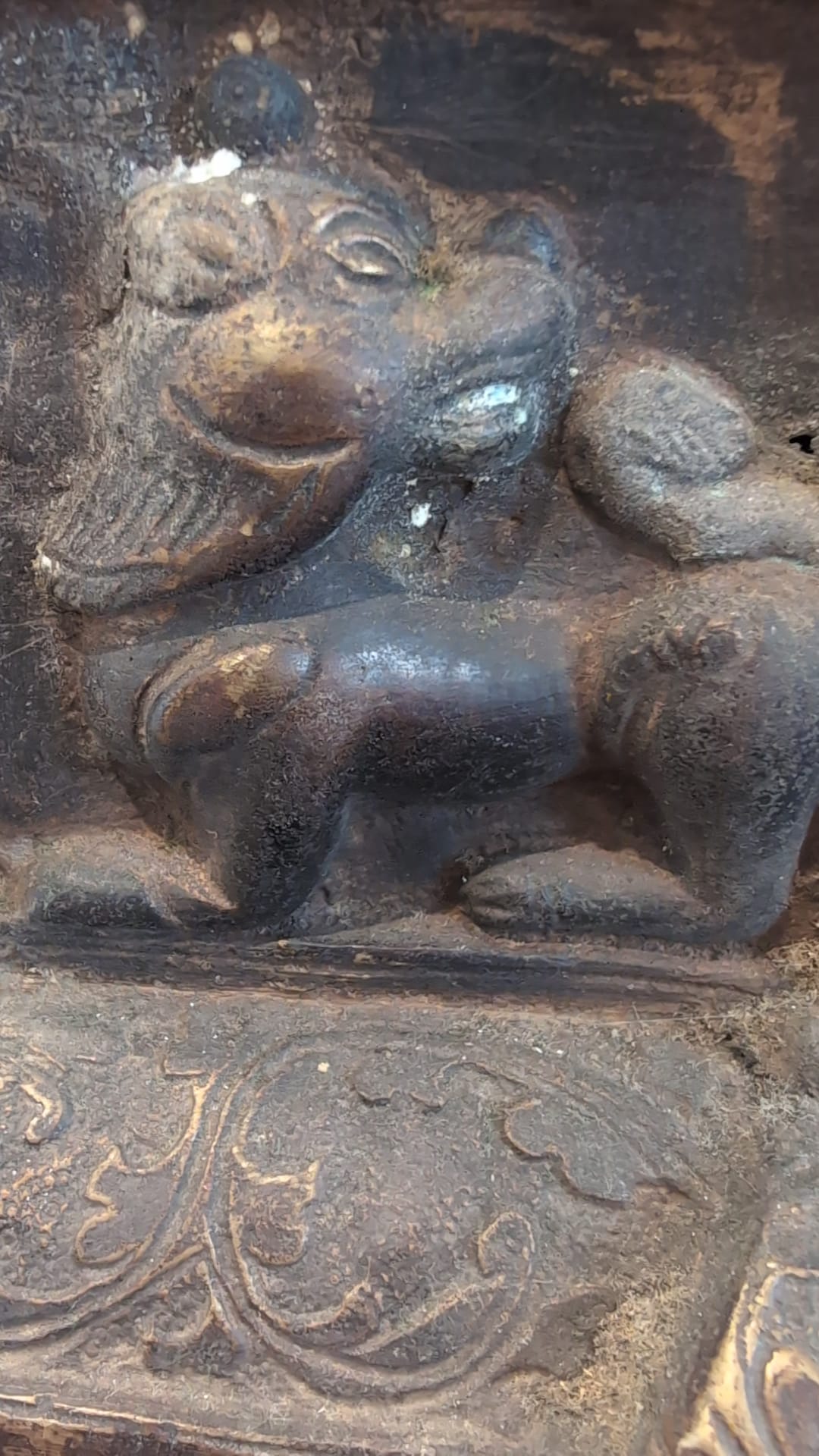 Antiker Himalaya-Buddha aus Bronze im seltenen Mustang-Stil