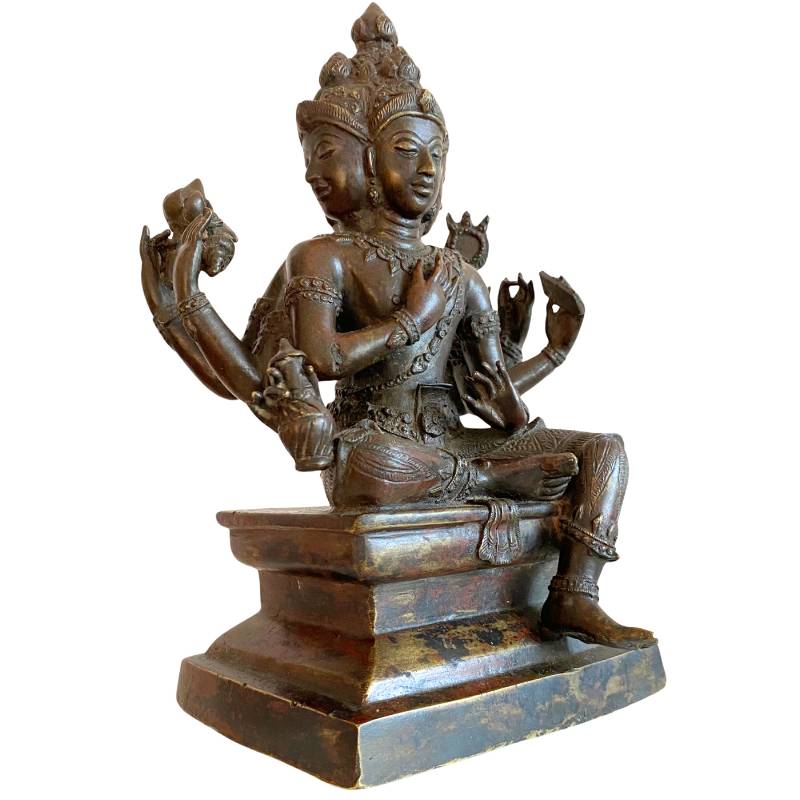 Antikes hinduistisches Brahma-Bildnis aus Bronze, Südostasien (Siam), 17.-19. Jahrhundert, Lot 162 bei 1stbuddha, vier Gesichter, sechs Arme, 4,8 kg massives Tempelbrons mit Resten von Feuervergoldung und mineralischer Patina.