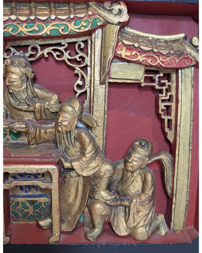Holzpanel China Pavillon Szene mit Vergoldung