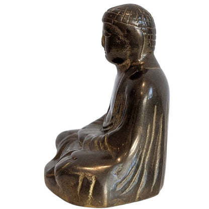 Japanischer Buddha Bronze alt in Dhyana Mudra mit gewachsener Patina und Ausdruck