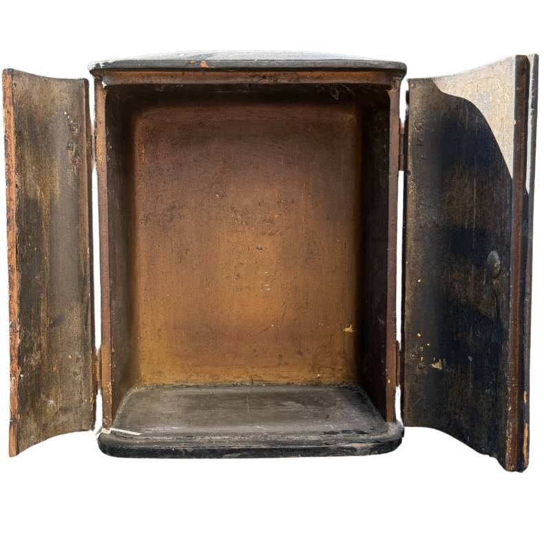 Holzfigur für einen buddhistischen Hausaltar
