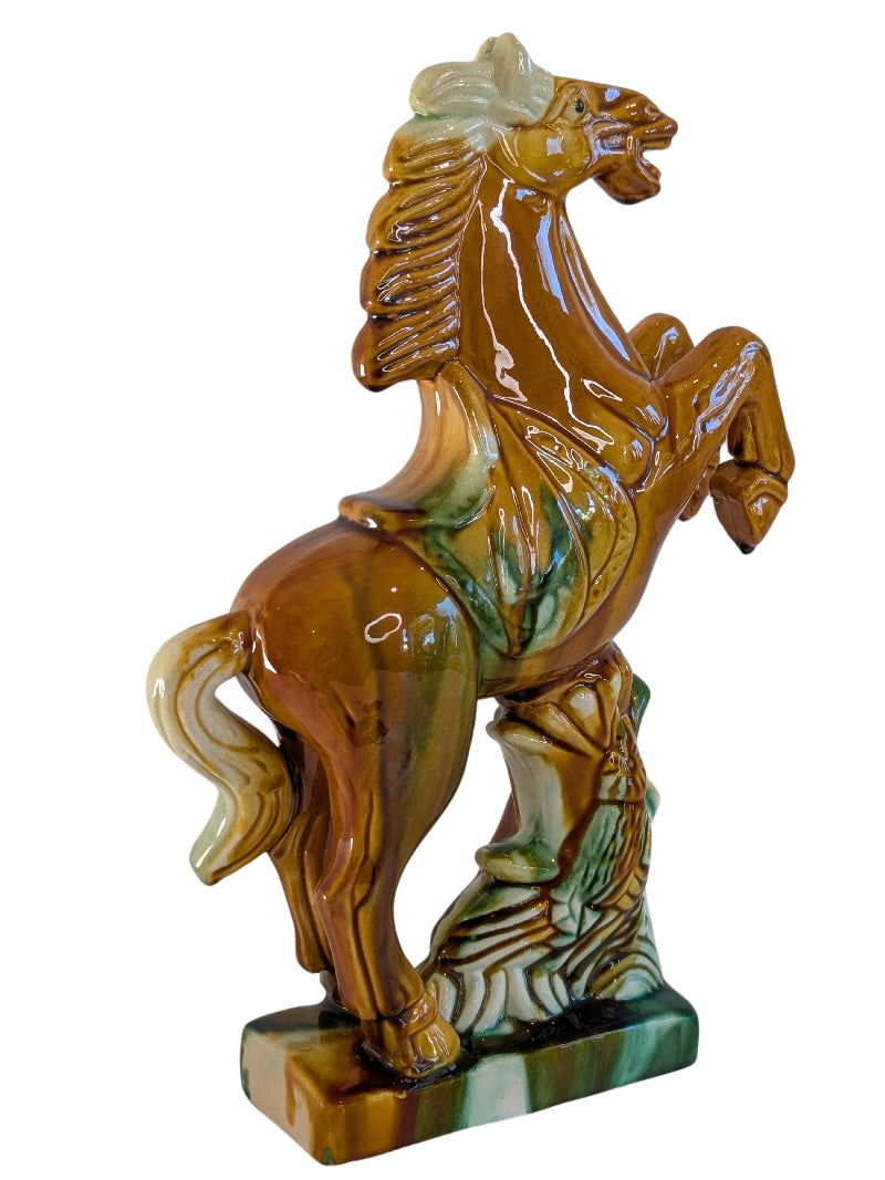 keramik pferd steigend skulptur mit glanzglasur dekorativ