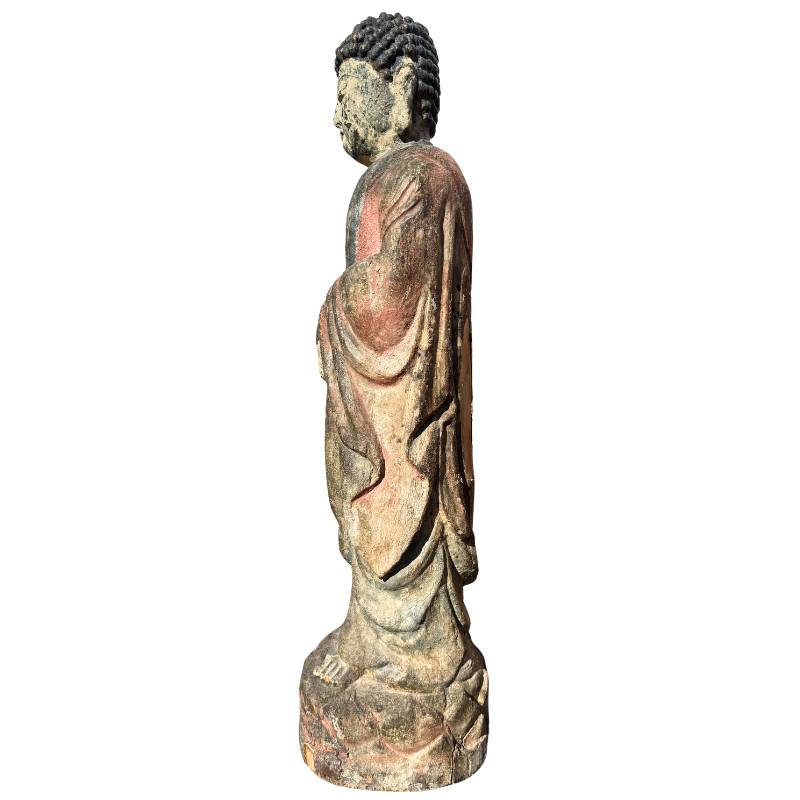 Kwan Yin Skulptur aus Holz aus China
