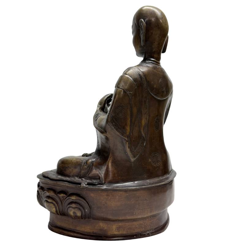 Detailreiche Lama-Statue auf einem doppelten Lotusthron, massive Bronze mit dunkler Patina, 38 cm Höhe, Lot 466