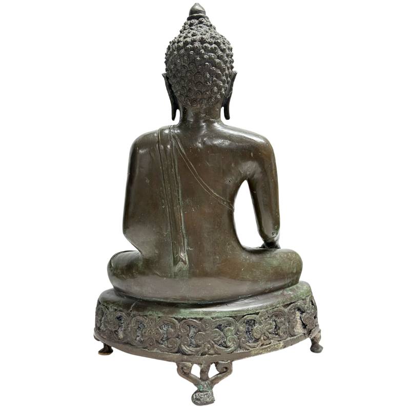 Dokumentation der massiven 13,3 kg schweren Bronze-Qualität der Statue.