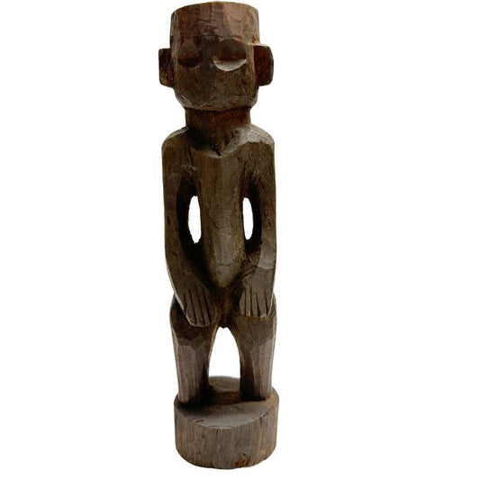 Handgeschnitzte Mumuye Tribal Figur aus Nigeria, 24 cm hohe Holzskulptur.