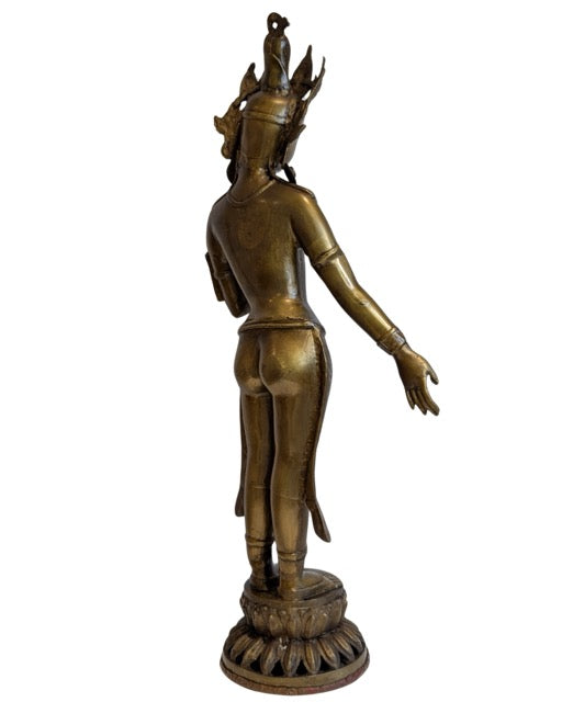 nepal tara bronze skulptur mit krone und schmuck detail