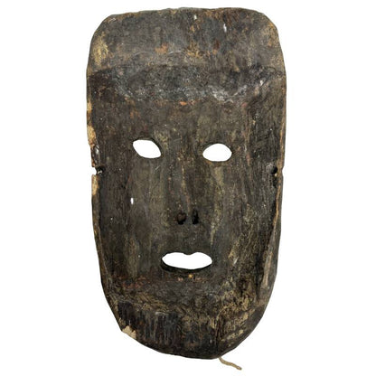 Nepalesische Holzmaske mit schmaler Form und ruhigem Gesichtsausdruck aus Holz  