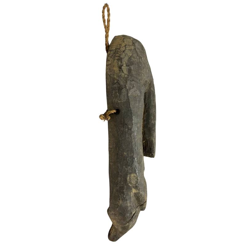 Nepalesische Holzmaske mit sichtbaren Gebrauchsspuren und natürlicher Patina  