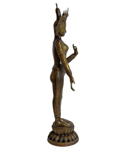 nepalesische tara bronze skulptur ruhiger gesichtsausdruck