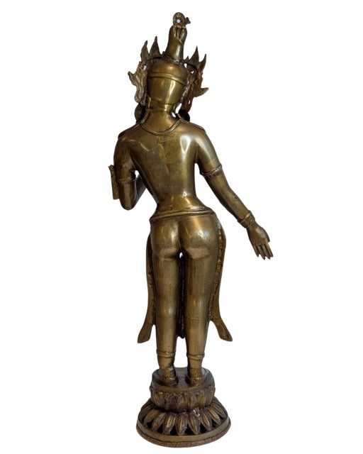 nepalesische tara bronze skulptur elegante koerperhaltung
