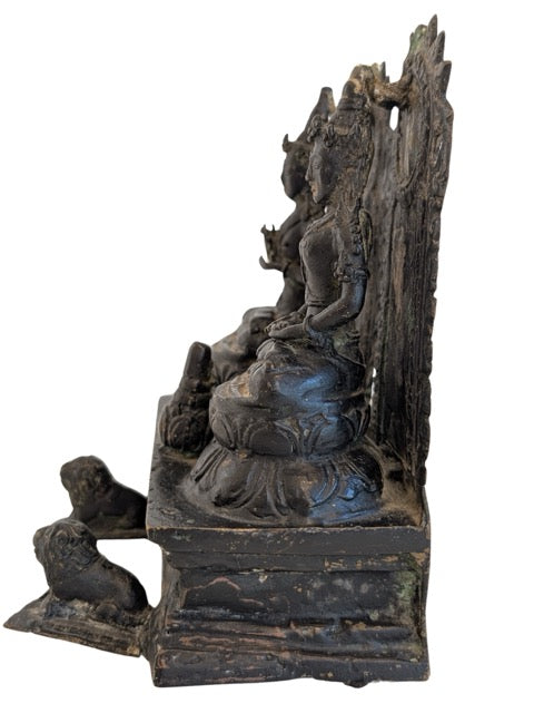 nepalesisches hausaltar shiva parvati bronze skulptur mit feuervergoldung resten