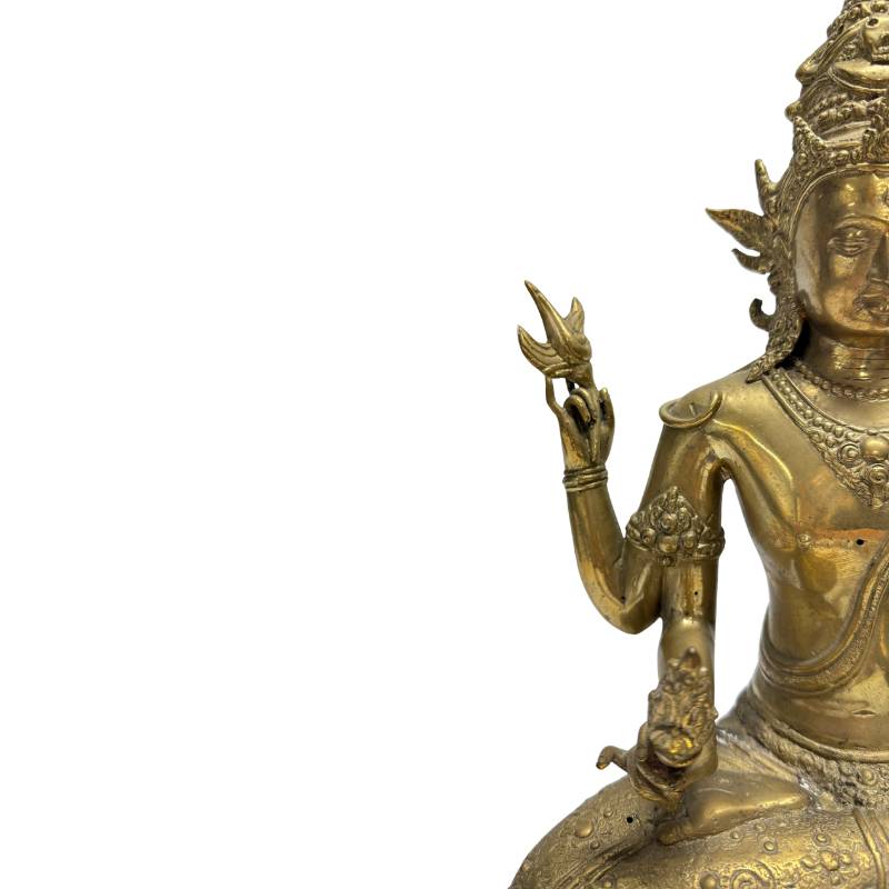Authentischer Newar-Vajrayana-Bodhisattva aus Bronze, Nepal 18.–19. Jahrhundert, Lot 444 bei 1stbuddha, vierarmiger Avalokiteshvara mit Kapala und Resten von Feuervergoldung, 34,5 cm Höhe, 4,4 kg Gewicht, museale Gussqualität aus der Kathmandu-Vallei.