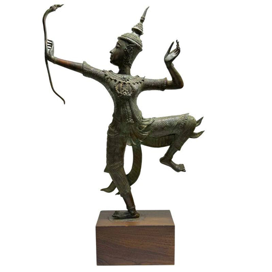 Große stehende Rama-Figur aus Bronze, Thailand, 83 cm hoch, 12,2 kg schwer, auf Holzsockel, dunkle Edelpatina, detailreiches Gewand und Krone, Lot 445, 1stbuddha.
