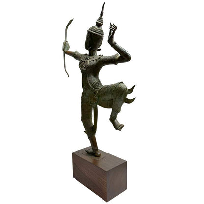 Bedeutende thailändische Kunst: Rama Skulptur aus Bronze, 19. Jahrhundert Stil, 83 cm hoch, 12,2 kg, auf Holzsockel, meisterhafte Ziselierung von Krone und Gewand, Lot 445, 1stbuddha.