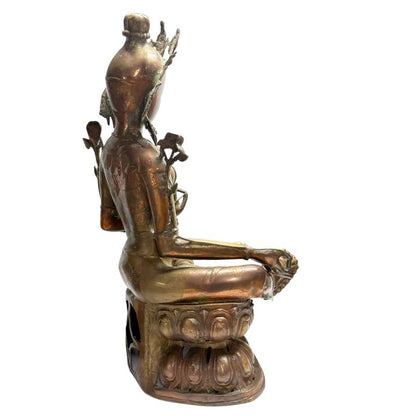 Detail der rituellen Handhaltung (Mudra) einer antiken Tara-Figur, Bronze mit Vergoldungsresten, Lot 408 1stbuddha, Himalaya-Kunst des 19. Jh.