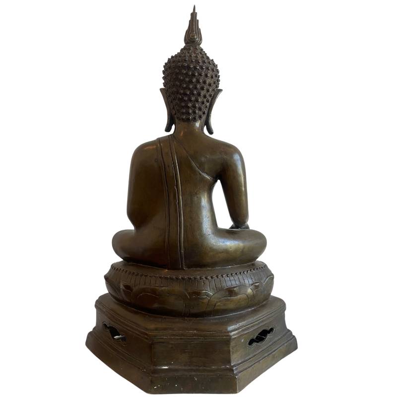 Thailändische Buddha Statue aus Bronze mit klassischen Proportionen