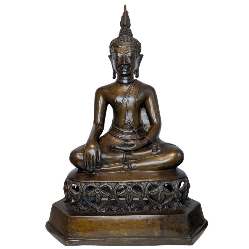 thai buddha figur erdberuehrungsgeste traditionelle darstellung