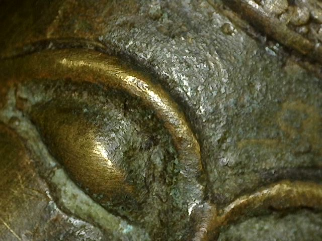 Thai Buddha Bronze Statue Tradition