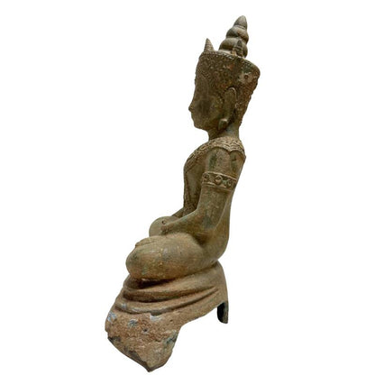 thai buddha figur bronze meditation traditionelle stilform ruhige praesenz