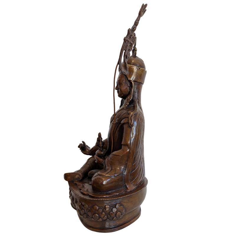 Padmasambhava Buddha Tibet Bronze mit Patina und Feuervergoldung Vajra Mudra