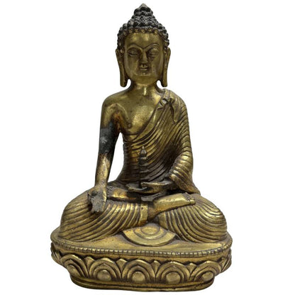 Zwei kunstvoll verzierte und feuervergoldete Pagoden-Türme als rituelles Zubehör für den buddhistischen Hausaltar.